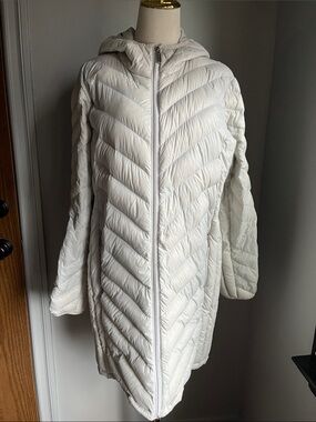 MICHAEL Michael Kors Women's Soft Gray Hooded Long Puffer Coat - Size XL